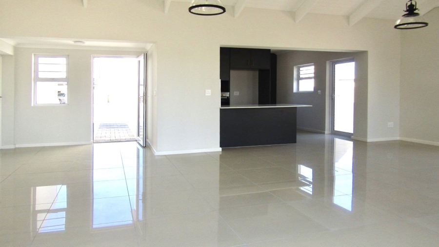 3 Bedroom Property for Sale in Atlantic Waves Estate Western Cape